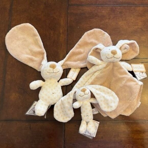 NWT Swedish Plush / Rattle / Lovey set - Picture 1 of 4